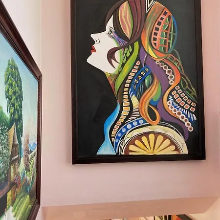 Πανσιόν Haus Treffer 4*