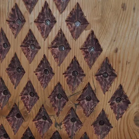 Πανσιόν Haus Treffer 4*