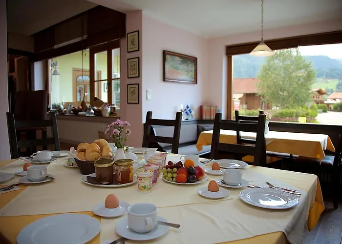 Casa de hóspedes Haus Treffer 4*