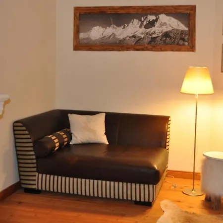 Haus Treffer 4* Бухен