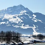 Haus Treffer 4*